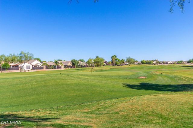 983 E PALOMINO Way, San Tan Valley, AZ 85143