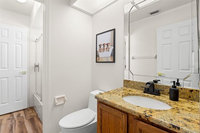 5562 AVENUE DU SOLEIL, Lutz, FL 33558