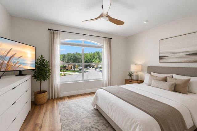 5562 AVENUE DU SOLEIL, Lutz, FL 33558