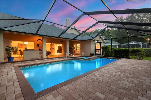 5562 AVENUE DU SOLEIL, Lutz, FL 33558