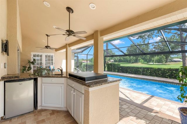 5562 AVENUE DU SOLEIL, Lutz, FL 33558