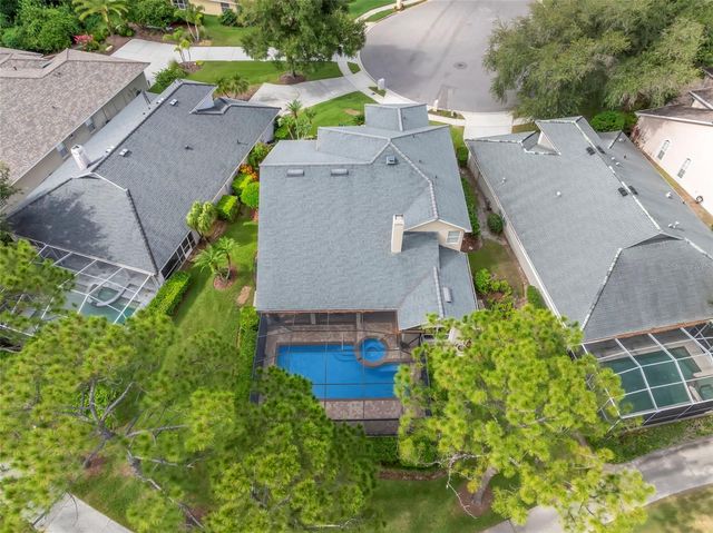 5562 AVENUE DU SOLEIL, Lutz, FL 33558
