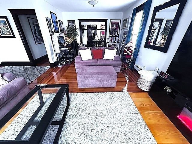 10-12 Fairview Ave, Swampscott, MA 01907