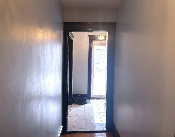 10-12 Fairview Ave, Swampscott, MA 01907