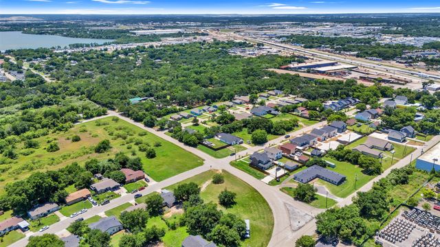 6001 Grayson Street, Fort Worth, TX 76119