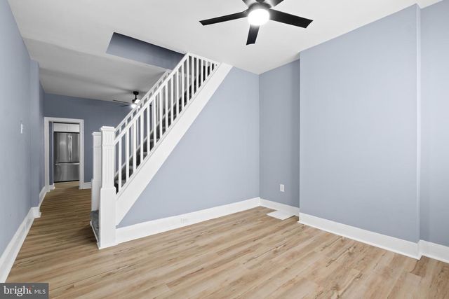 2715 E THOMPSON ST, Philadelphia, PA 19134