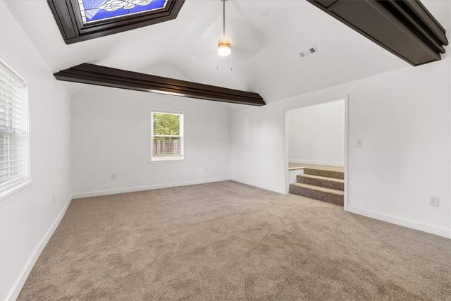 629 Little Meadow Drive, Riverside, OH 45404