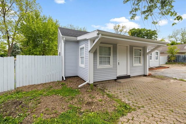 629 Little Meadow Drive, Riverside, OH 45404