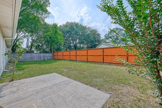 4126 Surreydon Drive, Houston, TX 77014