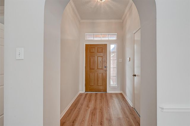 4126 Surreydon Drive, Houston, TX 77014