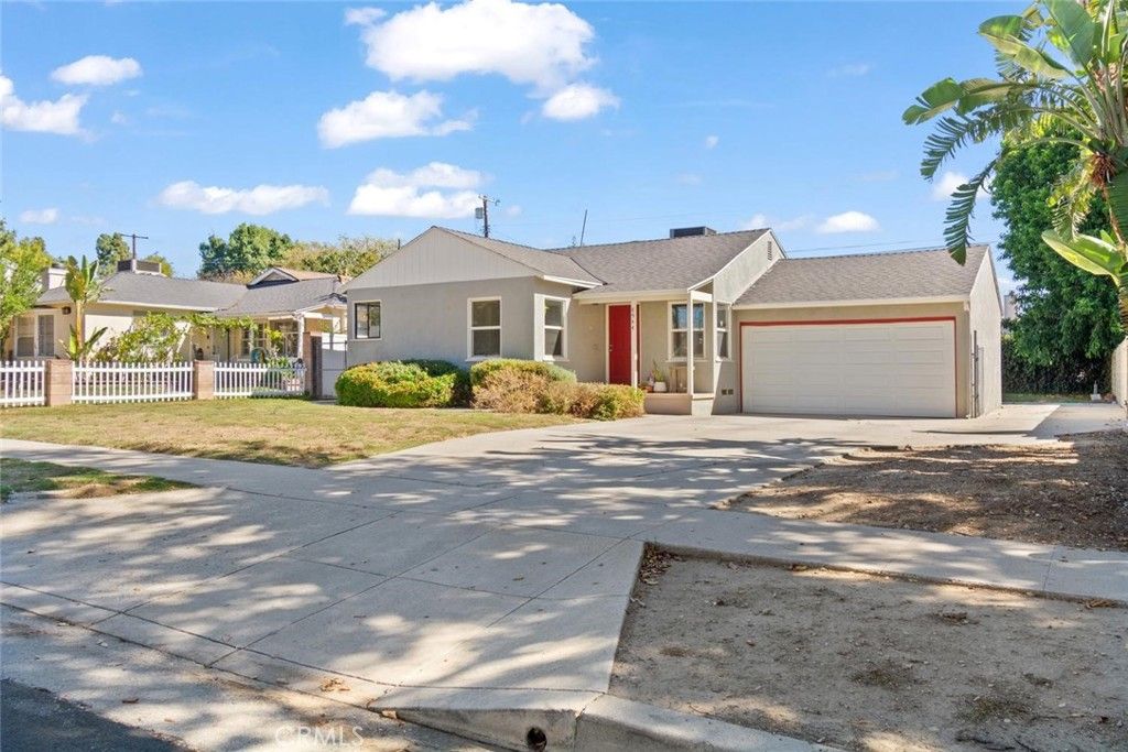 8944 Darby Avenue, Northridge, CA 91325 — photo 2