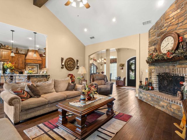 5136 E State Hwy 154, Gilmer, TX 75645