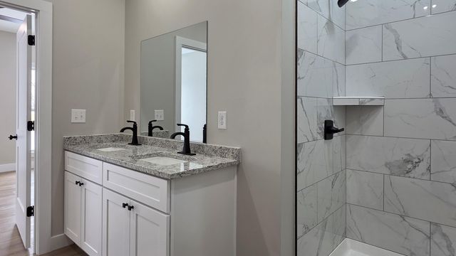 112 Gray Bird Lane, London, KY 40741