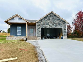 112 Gray Bird Lane, London, KY 40741