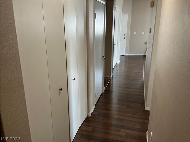 2220 Fountain Valley Way, North Las Vegas, NV 89031