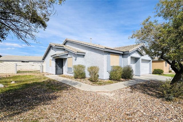 2220 Fountain Valley Way, North Las Vegas, NV 89031