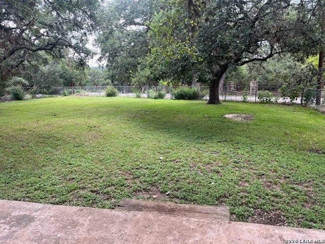 311 CINDY DR, Canyon Lake, TX 78133