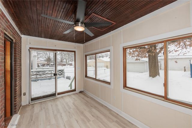 17001 Laverne Avenue, Cleveland, OH 44135