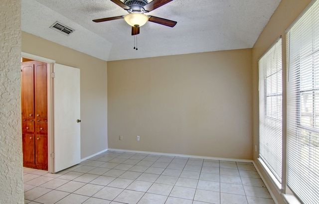 6009 Williston Dr, Corpus Christi, TX 78415