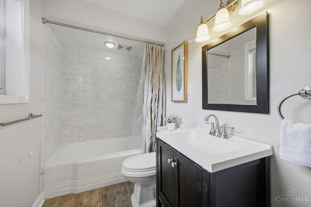 7300 Nodding Way, Sycamore Twp, OH 45243