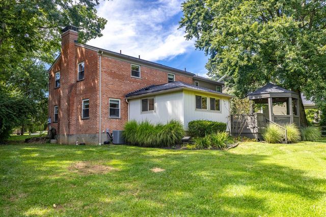 7300 Nodding Way, Sycamore Twp, OH 45243