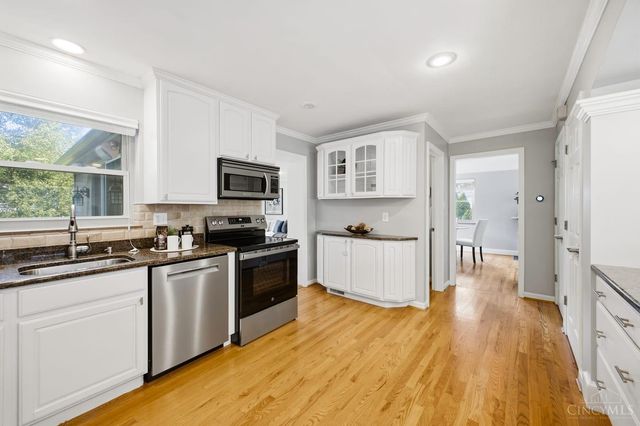 7300 Nodding Way, Sycamore Twp, OH 45243