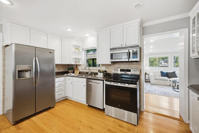 7300 Nodding Way, Sycamore Twp, OH 45243