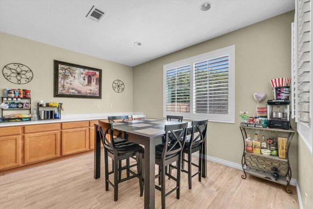 34233 Toyon Court, Lake Elsinore, CA 92532