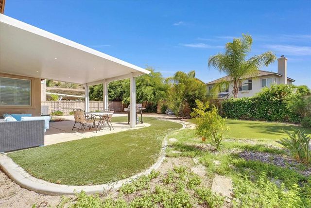 34233 Toyon Court, Lake Elsinore, CA 92532