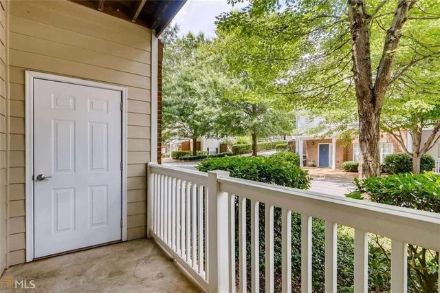 711 Spring Heights Lane SE 711, Smyrna, GA 30080