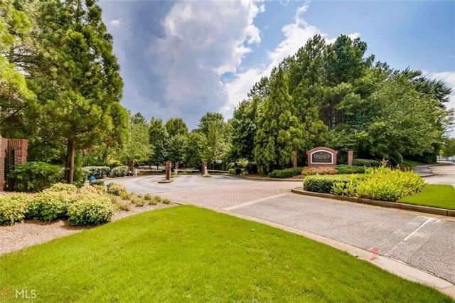 711 Spring Heights Lane SE 711, Smyrna, GA 30080
