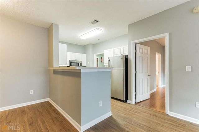 711 Spring Heights Lane SE 711, Smyrna, GA 30080