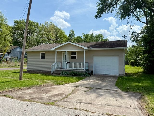 408 E Clark Street, West Frankfort, IL 62896