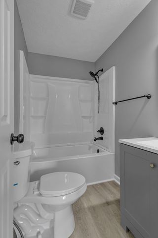 1916 Louanne Dr, Nashville, TN 37217