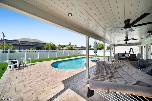 1220 SW 54th LN, Cape Coral, FL 33914