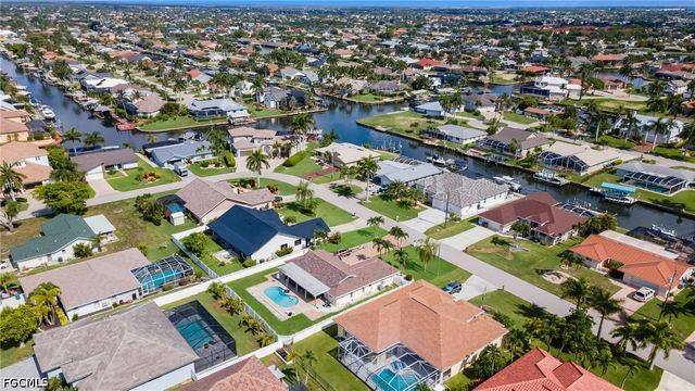 1220 SW 54th LN, Cape Coral, FL 33914
