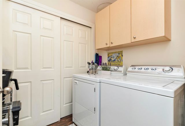 1740 SE L.a. Grant Parkway 30, Waukee, IA 50263