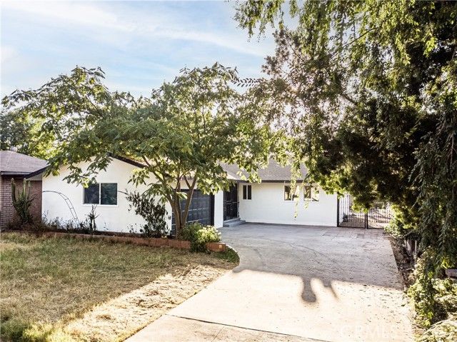 2983 N Alameda Avenue, San Bernardino, CA 92404