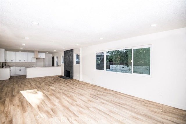 2983 N Alameda Avenue, San Bernardino, CA 92404