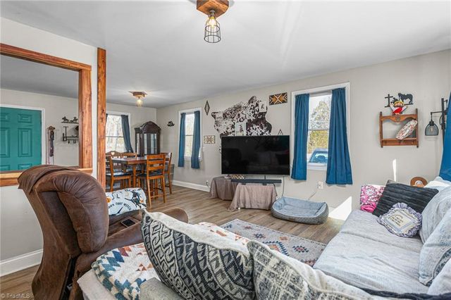 118 Shady Grove Road, Eden, NC 27288