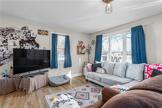 118 Shady Grove Road, Eden, NC 27288