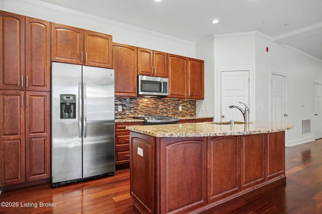 324 E Main St 225, Louisville, KY 40202