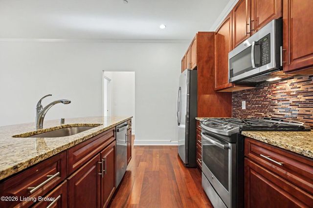 324 E Main St 225, Louisville, KY 40202