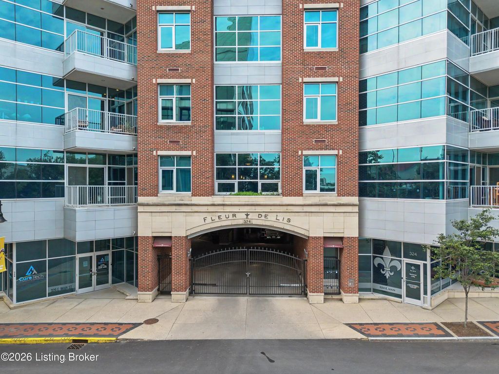 324 E Main St 225, Louisville, KY 40202