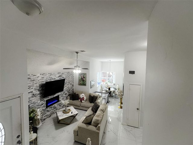 11549 Springshire Drive, Houston, TX 77066