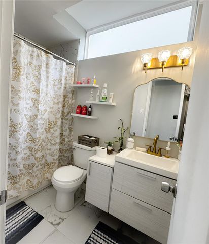 11549 Springshire Drive, Houston, TX 77066