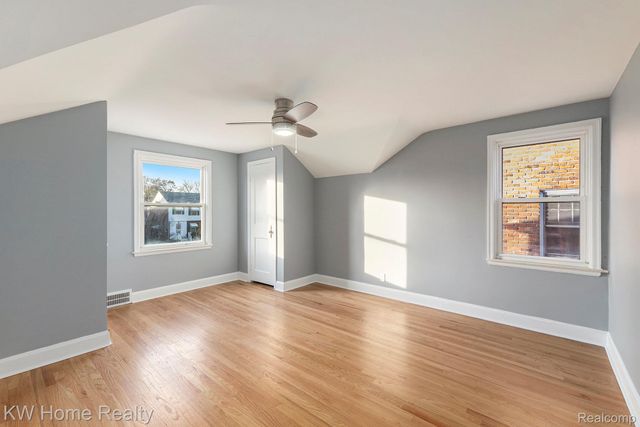 18904 Roselawn Street, Detroit, MI 48221