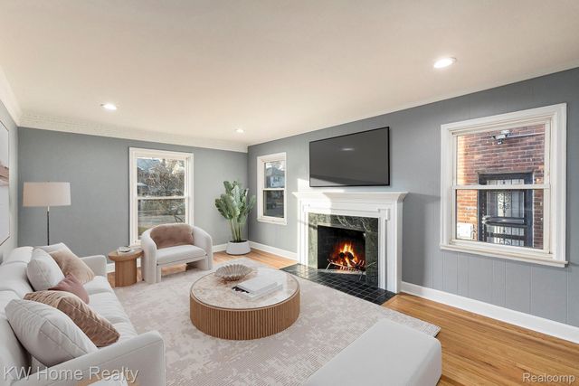 18904 Roselawn Street, Detroit, MI 48221