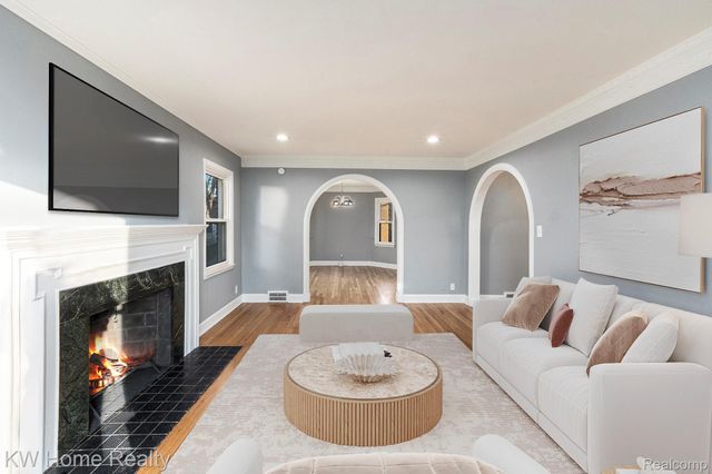 18904 Roselawn Street, Detroit, MI 48221