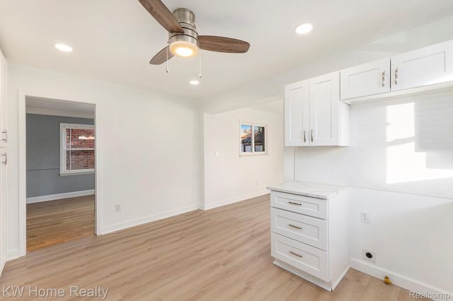 18904 Roselawn Street, Detroit, MI 48221